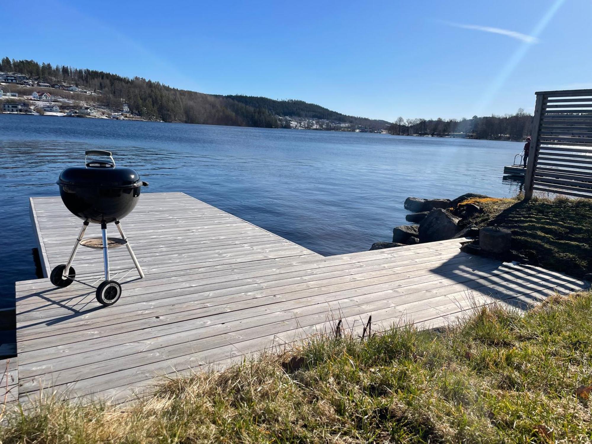 New House By The Lake Bunn & Private Bathing Jetty Gränna Exterior foto